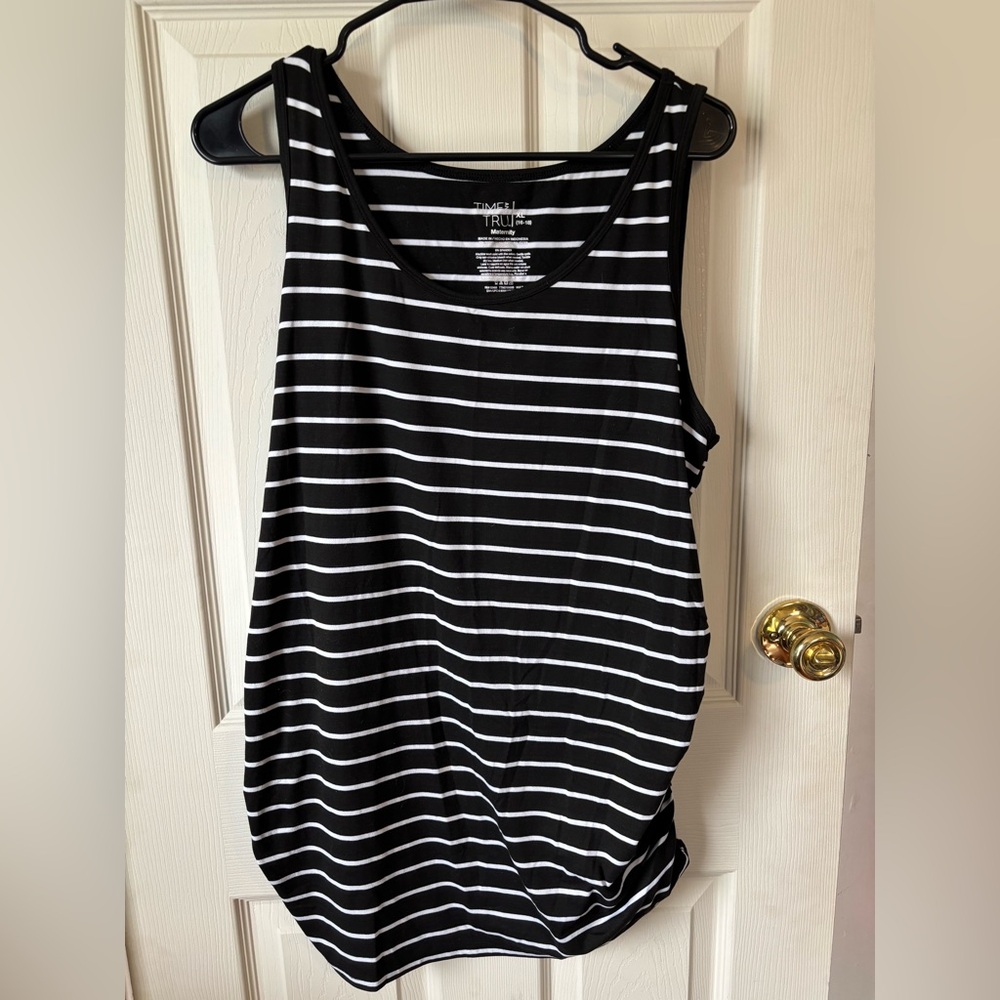 Time and Tru Black and White Maternity Top XL